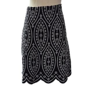 Ann Taylor LOFT Black White Embroidered Scalloped Skirt Womens Plus Size 14